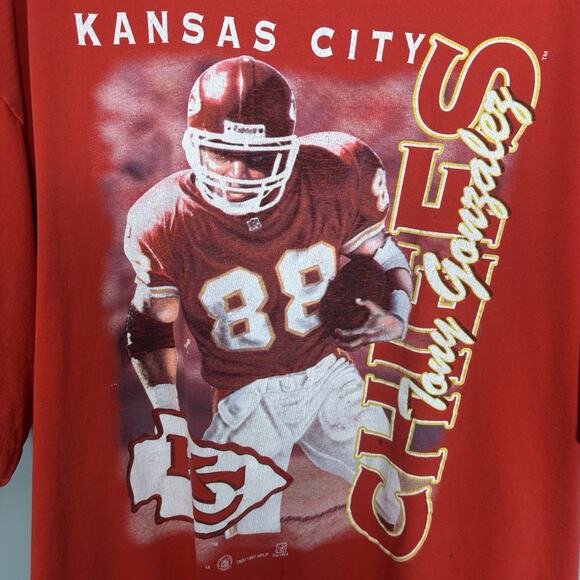 Vintage 1997 Kansas City Chiefs Tony Gonzalez 88 T Shirt Red Single Stitch XXL - Picture 1 of 9